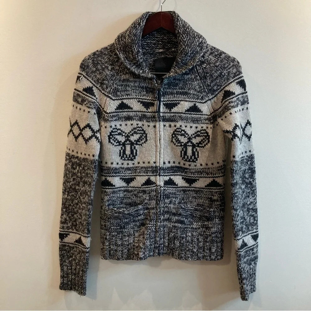 TNA Sz S 100% Lambswool Classic Cardigan Unusual Black White Colourway Cardigan